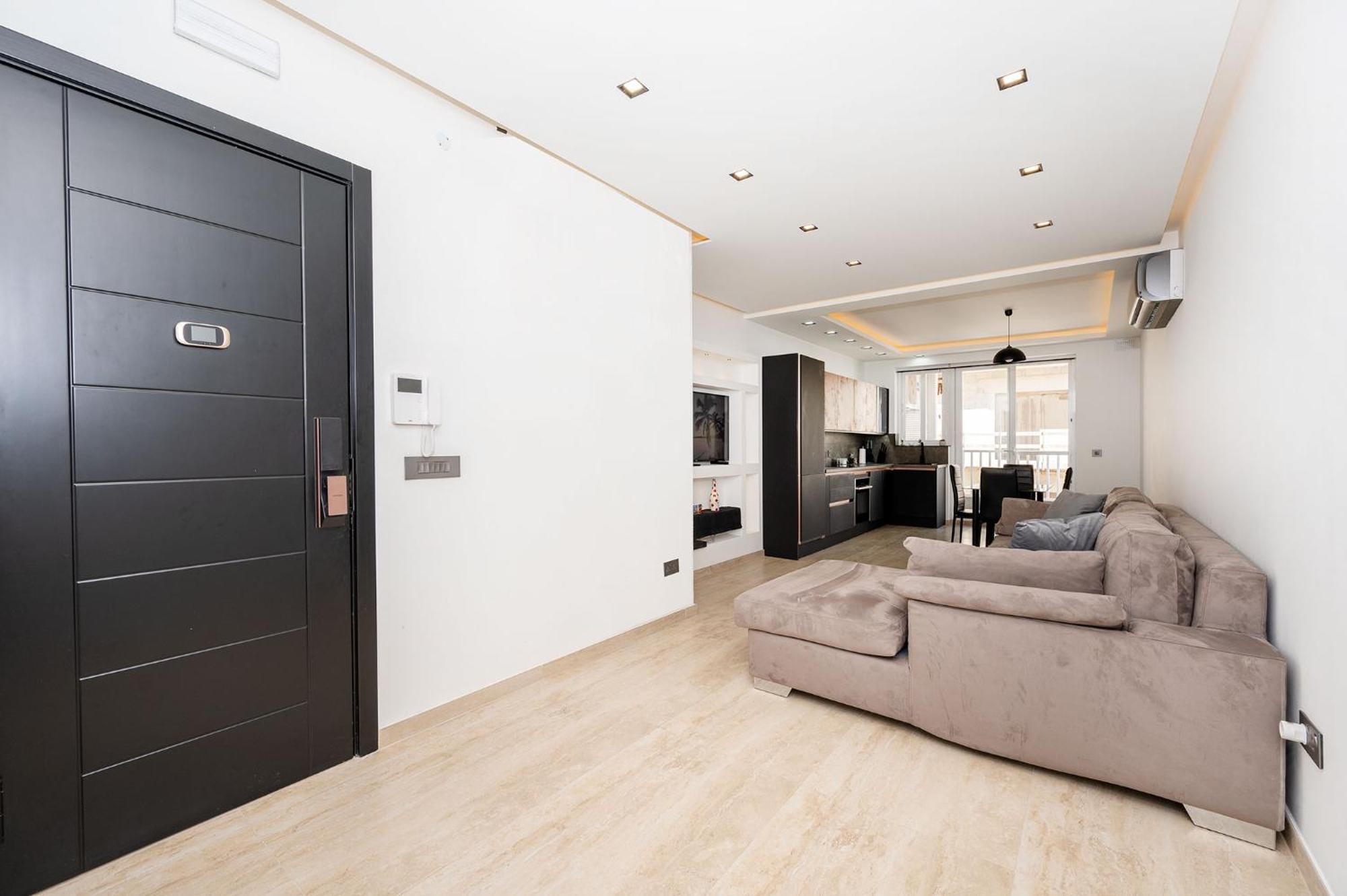 Modern 2 Bedroomed Apartment In Gzira Eksteriør billede
