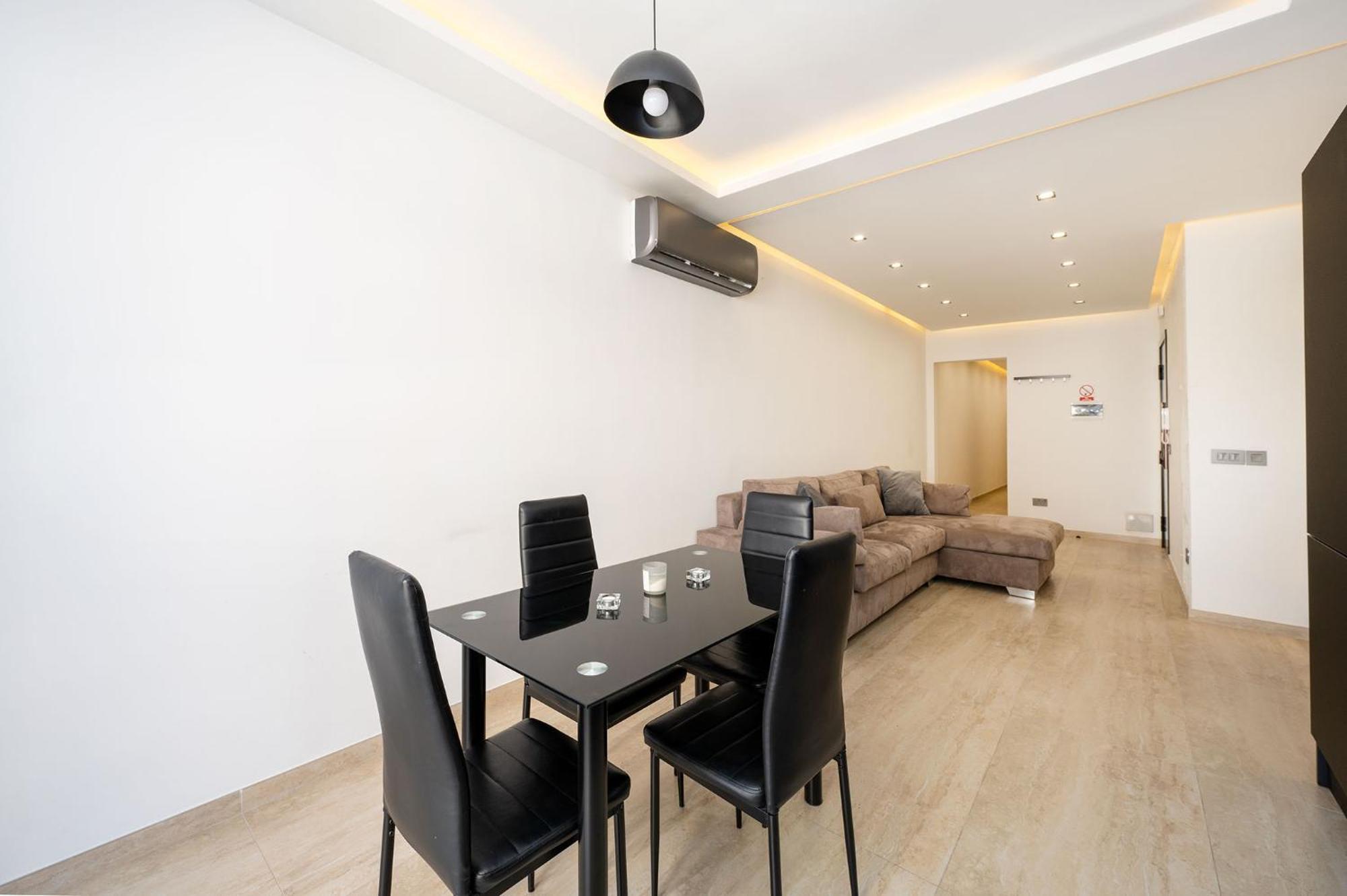 Modern 2 Bedroomed Apartment In Gzira Eksteriør billede