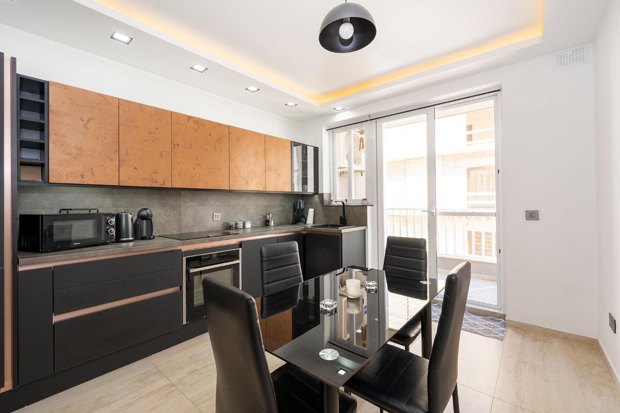 Modern 2 Bedroomed Apartment In Gzira Eksteriør billede