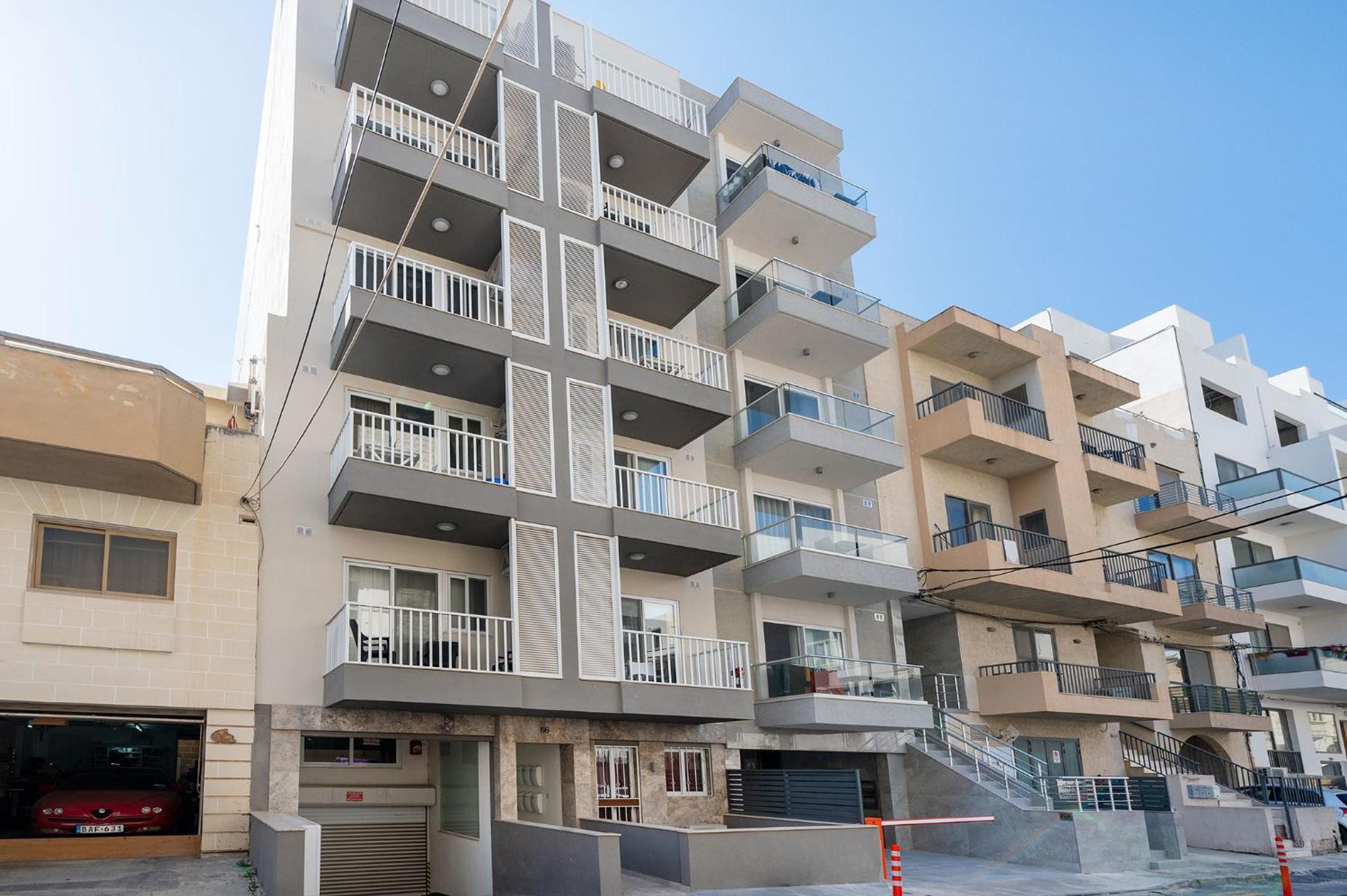 Modern 2 Bedroomed Apartment In Gzira Eksteriør billede